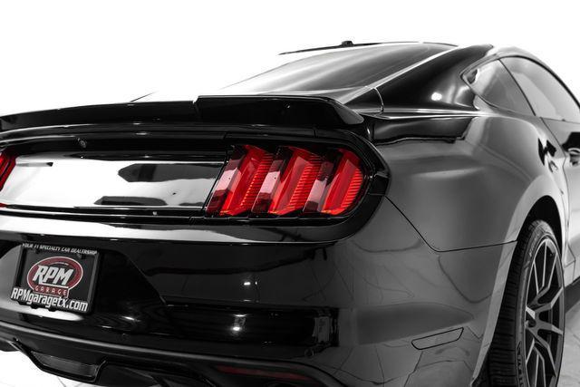 Photo of 2017 Shadow Black Ford Mustang