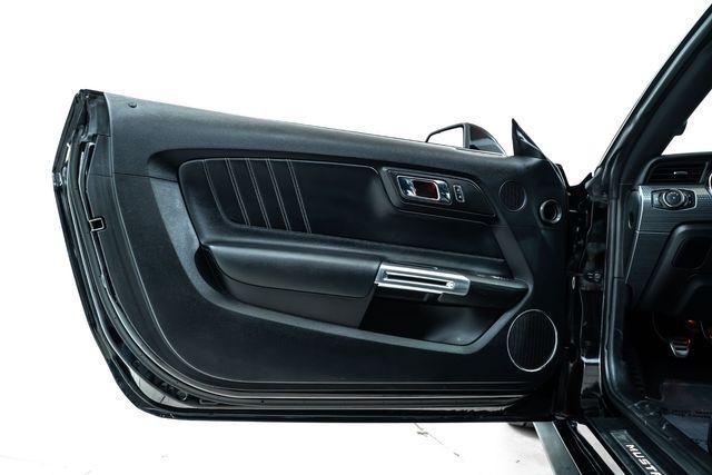 Photo of 2017 Shadow Black Ford Mustang