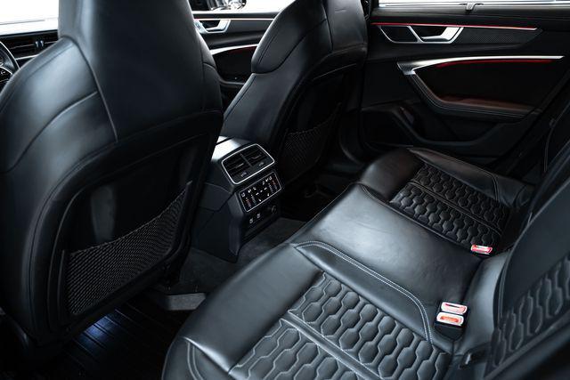 Photo of 2021 Black Audi RS 6 Avant