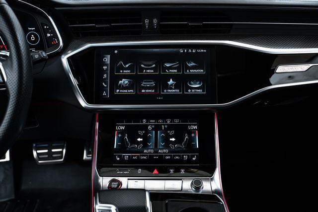 Photo of 2021 Black Audi RS 6 Avant