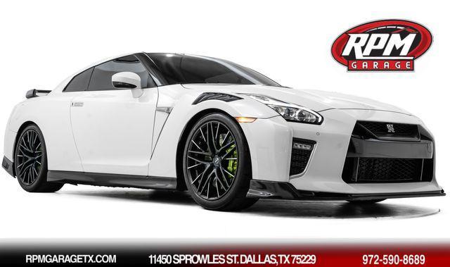 2020 Nissan GT-R