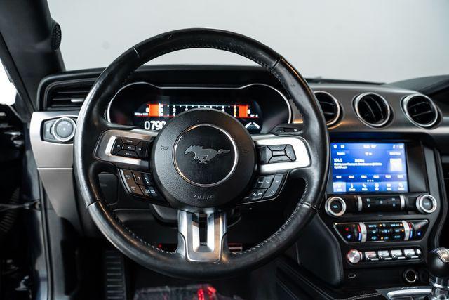 Photo of 2021 Oxford White Ford Mustang
