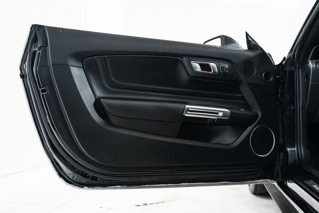 Photo of 2021 Oxford White Ford Mustang