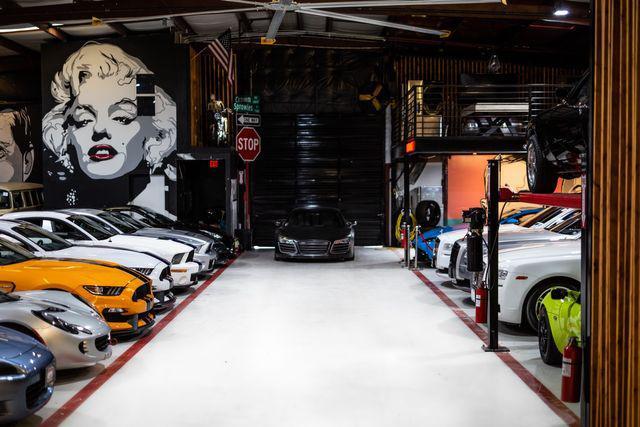 Photo of 2019 Red Ford Mustang
