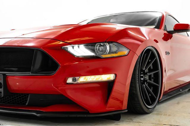 Photo of 2019 Red Ford Mustang