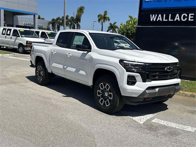Photo of 2025 Summit White Chevrolet Colorado