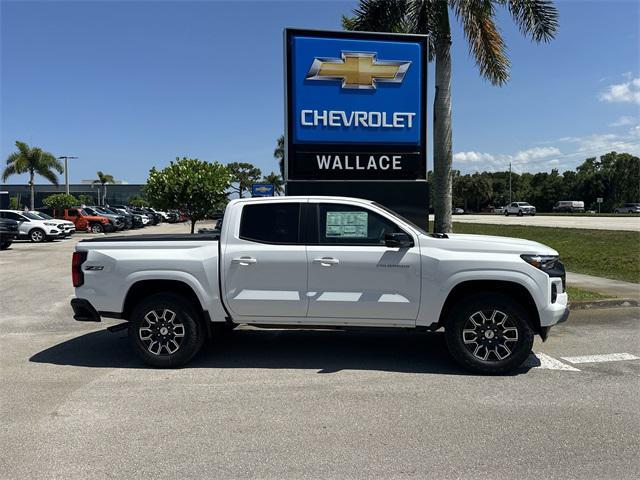 Photo of 2025 Summit White Chevrolet Colorado