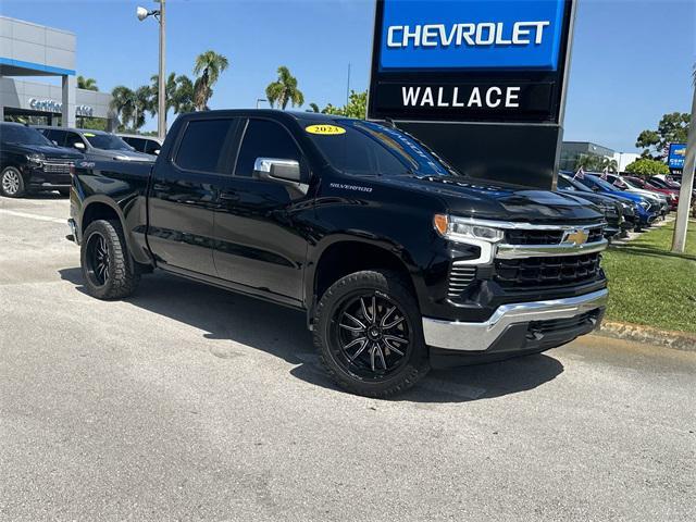 Photo of 2023 Black Chevrolet Silverado 1500