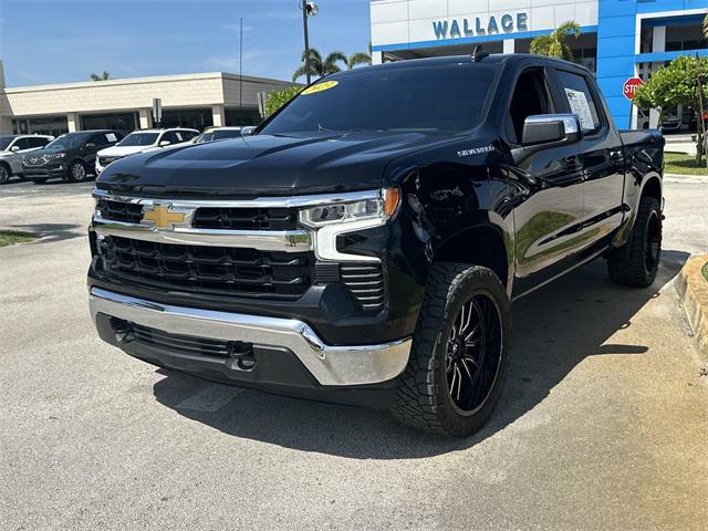Photo of 2023 Black Chevrolet Silverado 1500