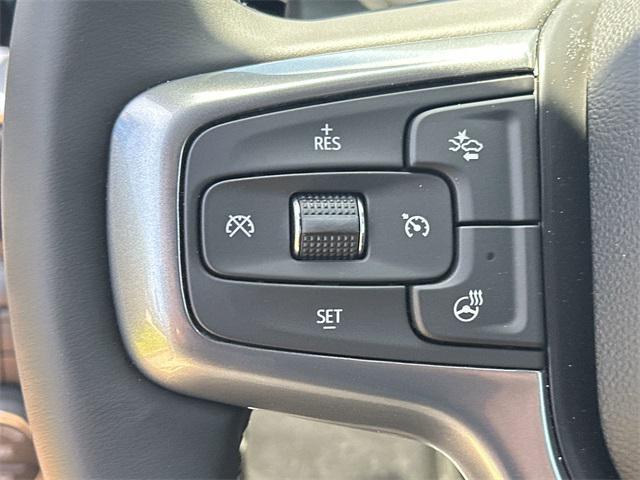 Photo of 2025 Summit White Chevrolet Silverado 1500