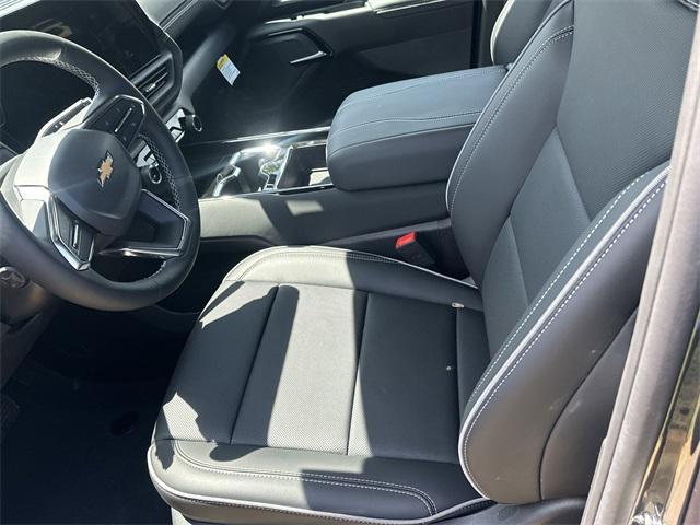 Photo of 2025 Blue Smoke Metallic Chevrolet Silverado EV