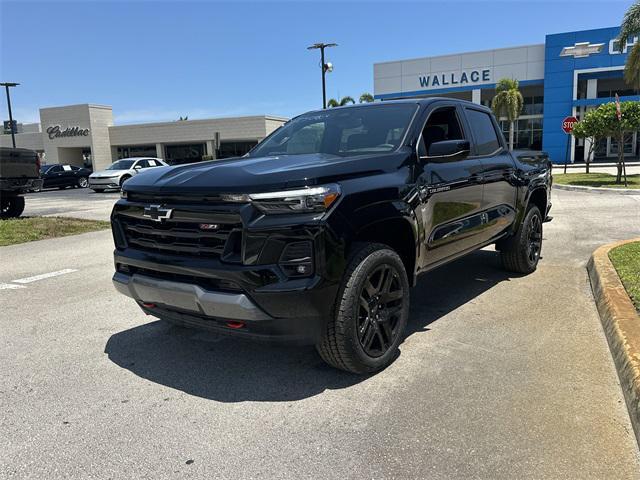 Photo of 2025 Black Chevrolet Colorado