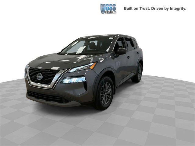 Photo of 2023 Gun Metallic Nissan Rogue