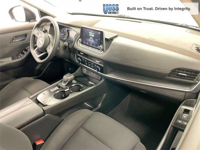 Photo of 2023 Gun Metallic Nissan Rogue