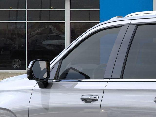 Photo of 2025 Sterling Gray Metallic Chevrolet Suburban