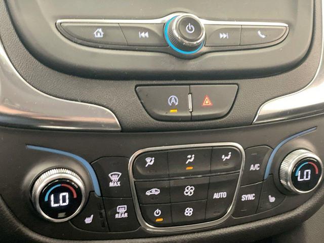 Photo of 2022 Summit White Chevrolet Equinox