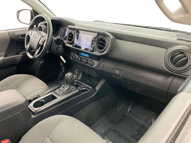 Photo of 2021 Super White Toyota Tacoma
