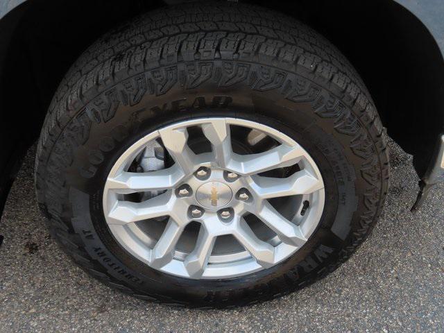 Photo of 2024 Lakeshore Blue Metallic Chevrolet Silverado 1500