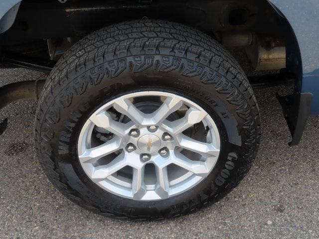 Photo of 2024 Lakeshore Blue Metallic Chevrolet Silverado 1500