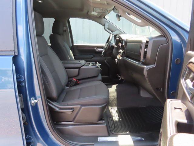 Photo of 2024 Lakeshore Blue Metallic Chevrolet Silverado 1500