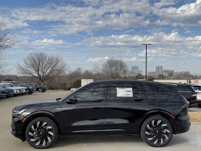 Photo of 2025 Infinite Black Metallic Clearcoat Lincoln Nautilus