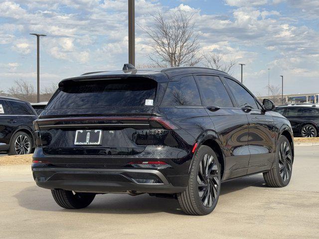 Photo of 2025 Infinite Black Metallic Clearcoat Lincoln Nautilus