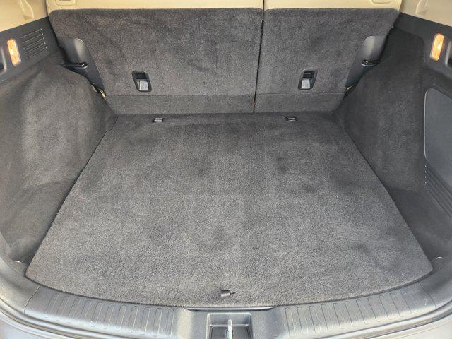 Photo of 2022 Platinum White Pearl Honda CR-V Hybrid