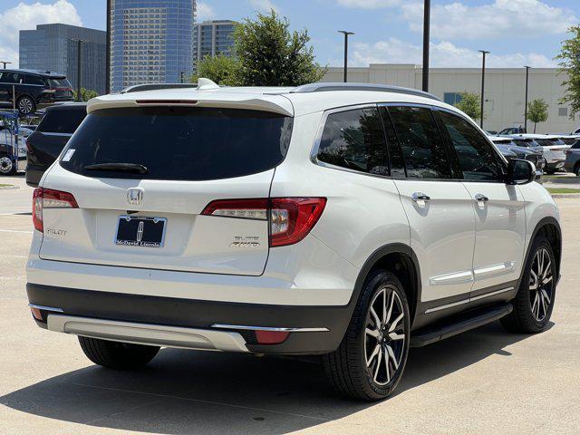 Photo of 2019 White Diamond Pearl Honda Pilot