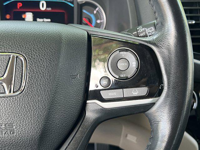 Photo of 2019 White Diamond Pearl Honda Pilot
