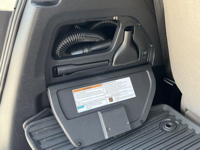 Photo of 2019 White Diamond Pearl Honda Odyssey