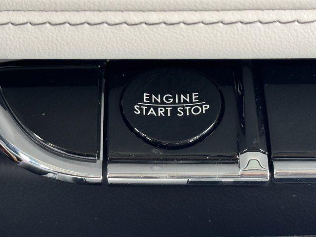 Photo of 2025 Infinite Black Metallic Clearcoat Lincoln Aviator