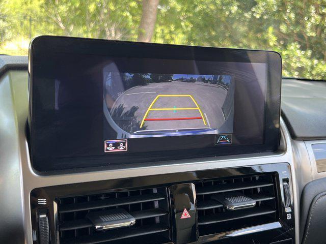 Photo of 2022 Starfire Pearl Lexus GX 460