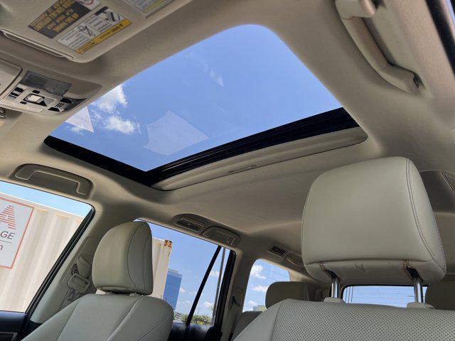 Photo of 2022 Starfire Pearl Lexus GX 460