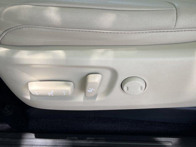Photo of 2022 Starfire Pearl Lexus GX 460