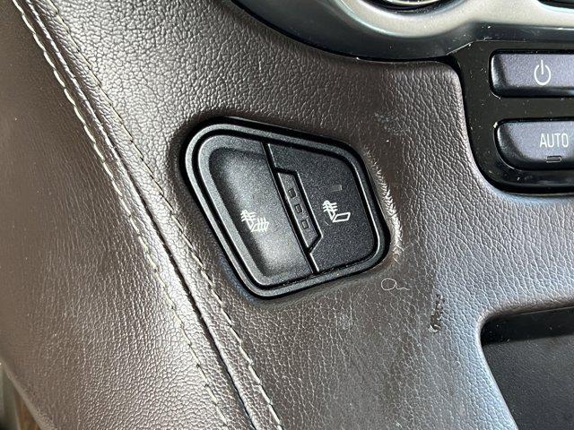 Photo of 2019 Summit White Chevrolet Tahoe
