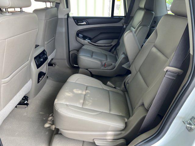 Photo of 2019 Summit White Chevrolet Tahoe