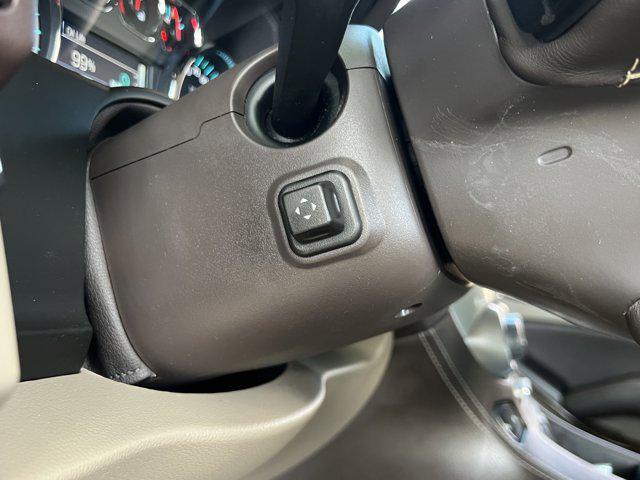 Photo of 2019 Summit White Chevrolet Tahoe