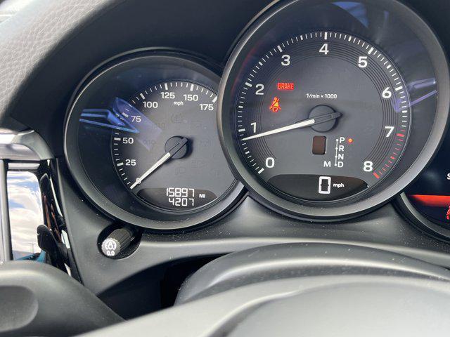Photo of 2023 Miami Blue Porsche Macan