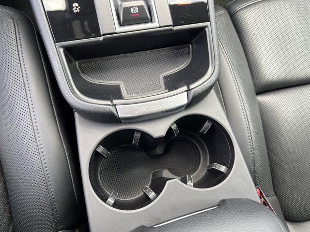 Photo of 2023 Miami Blue Porsche Macan