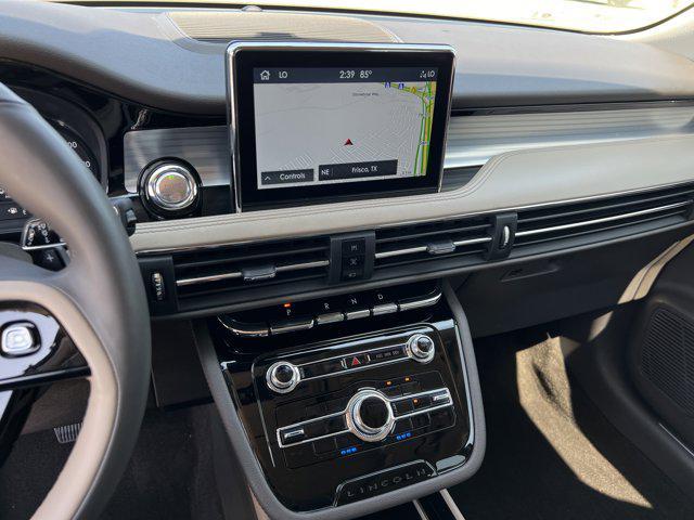 Photo of 2022 Infinite Black Metallic Clearcoat Lincoln Corsair
