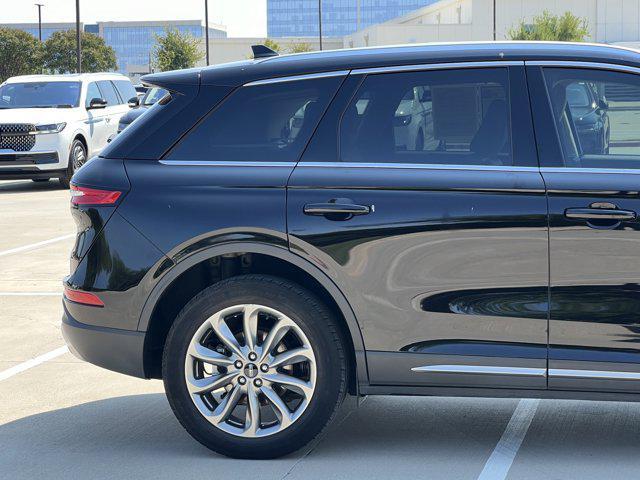 Photo of 2022 Infinite Black Metallic Clearcoat Lincoln Corsair