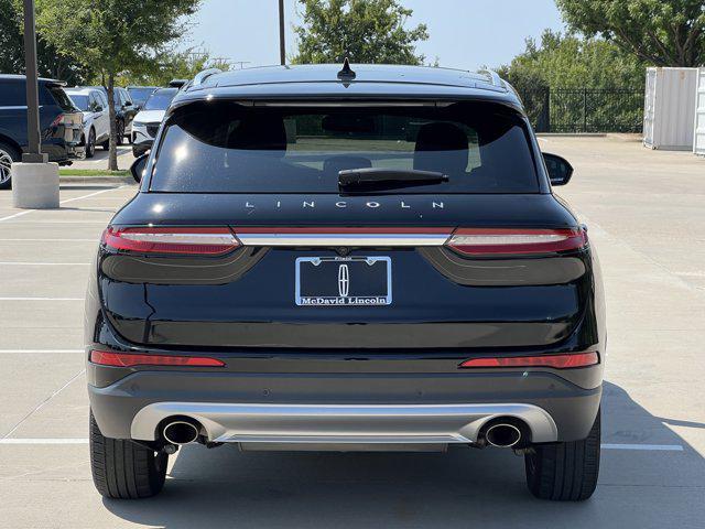 Photo of 2022 Infinite Black Metallic Clearcoat Lincoln Corsair