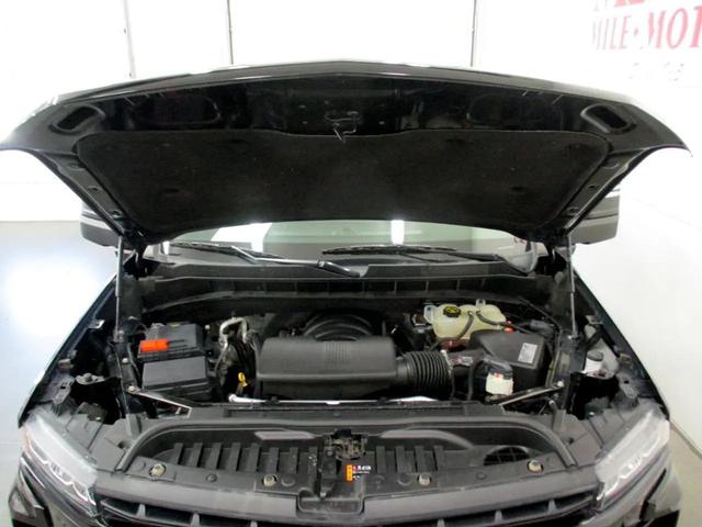 Photo of 2020 Black Chevrolet Silverado 1500
