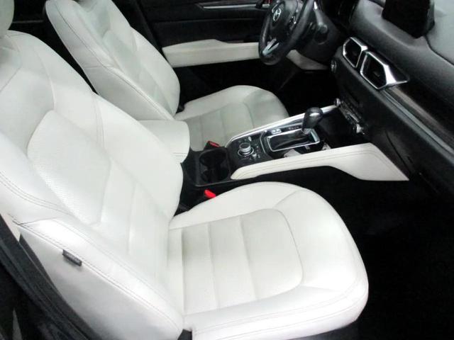 Photo of 2020 Gray Mazda CX-5