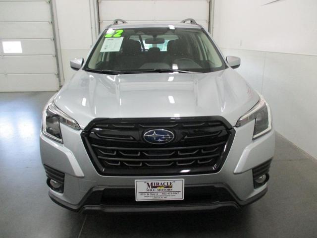 Photo of 2022 Blue Subaru Forester