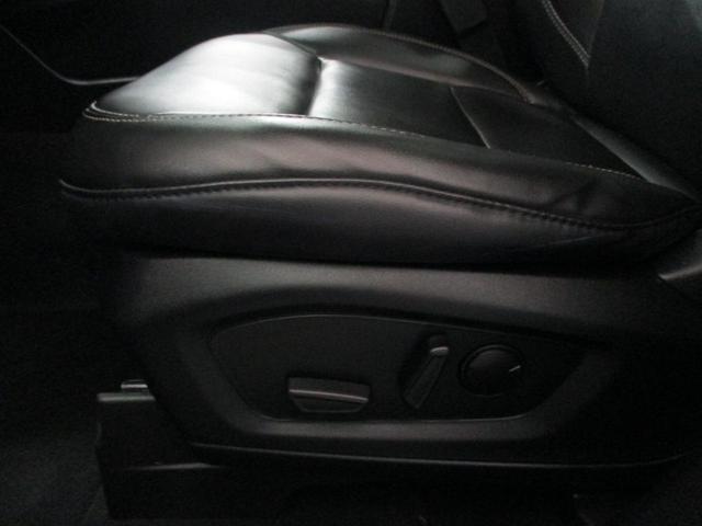 Photo of 2021 Red Ford Explorer