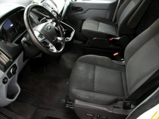 Photo of 2018 White Ford Transit-150