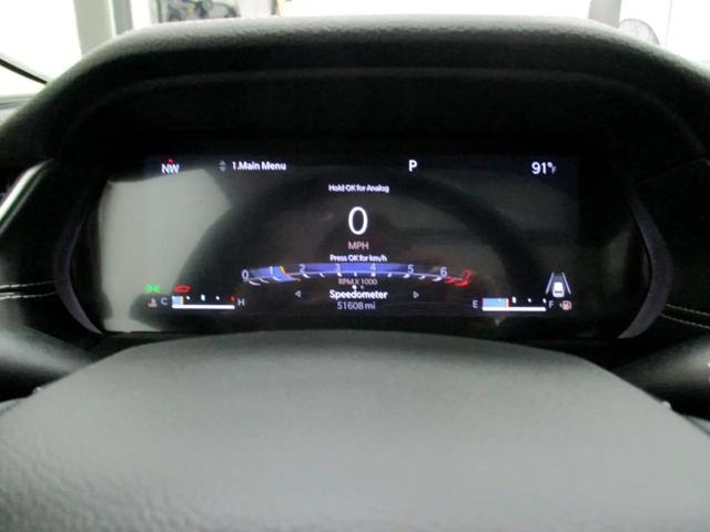 Photo of 2022 White Jeep Grand Cherokee
