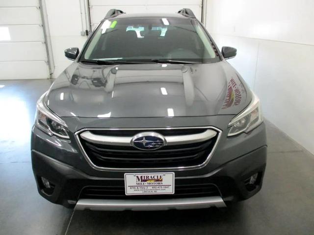 Photo of 2021 Gray Subaru Outback