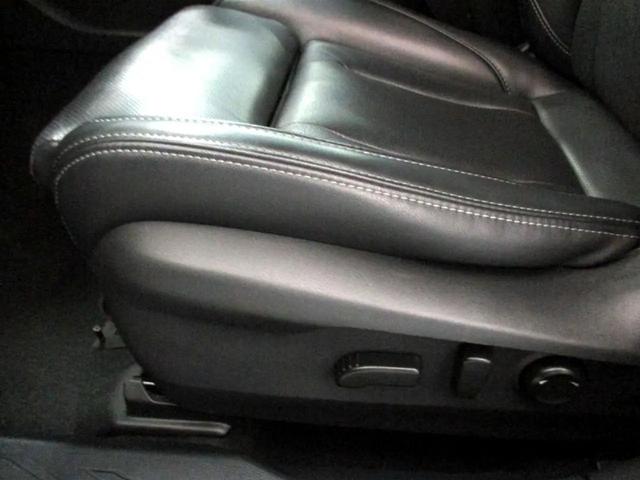 Photo of 2021 Gray Subaru Outback